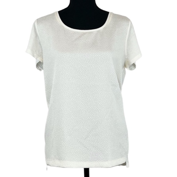 Ann Taylor Tops - Ann Taylor womans medium cream colored pebbled short sleeve top